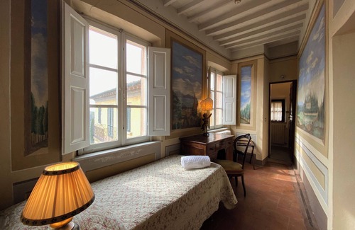 Palaia Maison | Antica Dimora Leones