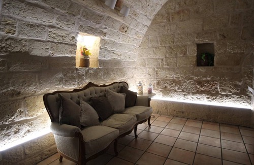 Municipio 5 Lit Et Petit-Déjeuner | Antica Dimora Pugliese nei Pressi Dell'aeroporto e Porto di Bari con Patio Relax
