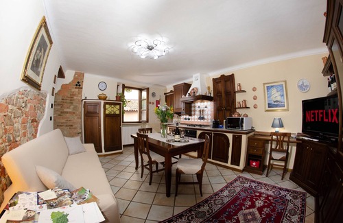 La Morra Maison | Antica Dimora Stay in Langa Like at Home