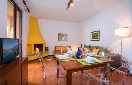 Sala Comacina Appartement | Antica Isola Balcone