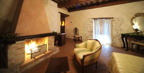 Scheggino Maison | Antico Casale Urbani