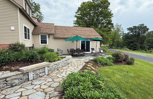 Windsor Maison | Enchanting farmhouse with a picture perfect view of Mt. Ascutney