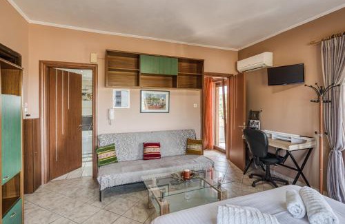 Mastichochoria Appartement | Antonela's Holiday Cottage in the countryside - Elevated View