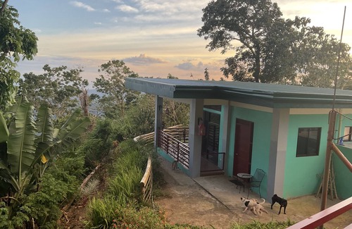 Cebu Cabine | Anza cabin at Threesome Cafe