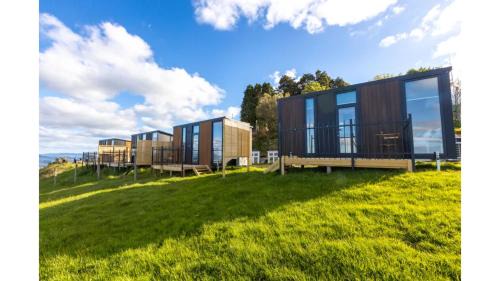 Kawaha Point Maison | Aorangi Peak Cabins 4 by Tiny Away