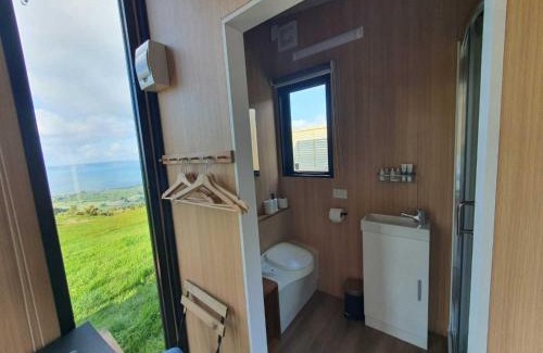 Kawaha Point Maison | Aorangi Peak Cabins 5 by Tiny Away