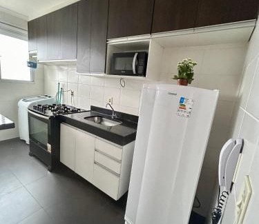 Londrina Appartement | Ap Completo vista para rua ArCond WiFi Piscina