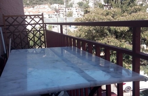 Montbolo Appartement | Les cerisiers