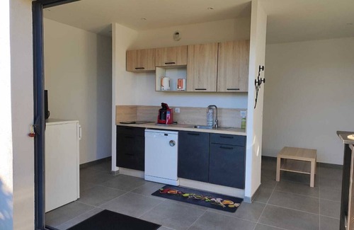 Cirendinu Appartement | Appartement totalement indépendant dans maisonPlage à 15 mn à pieds Piscine