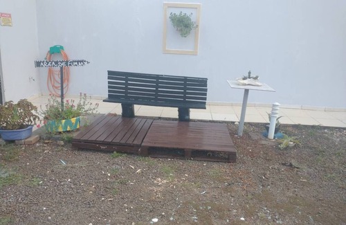 Maringa Appartement | Ap02 Girassol double and single bed One bedroom.