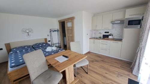 Radvanovice Appartement | AP2, Hrubá Skála, Apartmány Nad Lípou