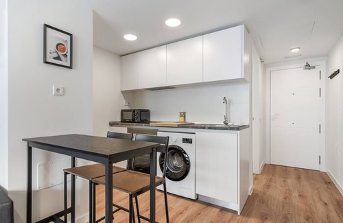 San Sebastian de los Reyes Appartement | apartamento con garaje y piscina de alquiler temporal