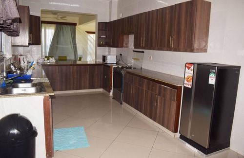 Nyali Appartement | Les centres commerciaux APA HOMES à proximité sont le centre de NYALI et le centre commercial Cityacity