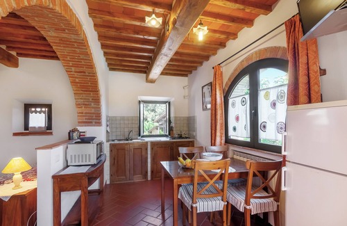 Mercatale Val di Pesa Appartement | Appartement 'Capriolo Flat' avec vue sur les montagnes, Wi-Fi et climatisation