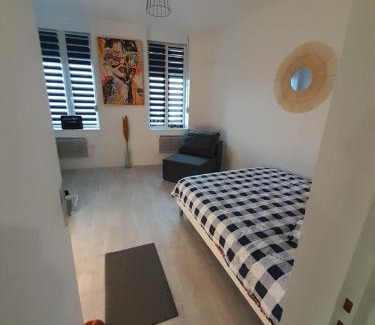 Marly Appartement | Apaartement près du Stade du Hainaut