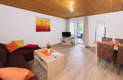 Wasserhofen Appartement | Apartments Am Waldeck Adults only