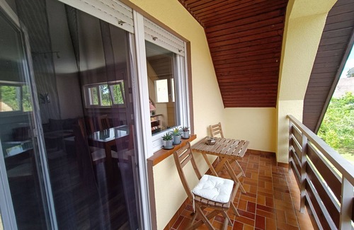 Dattingen Appartement | Apartment 'Am Bach' with Balcony and Wi-Fi
