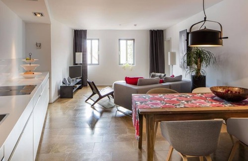 Gimmeldingen Appartement | Appartement 5 - mansarde - cour Loblocher
