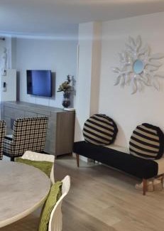 Pinto Appartement | Aparamento WARNER 8 PERSONAS