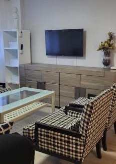 Pinto Appartement | Aparamento WARNER 8 PERSONAS