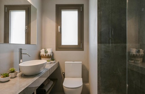 Lixouri Appartement | APARKTION