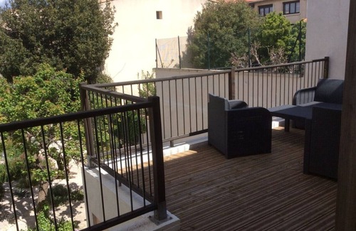 Bouzigues Appartement | Appart1: Vues incroyables sur L’Etang de Thau, Bouzigues. 1étage, 2 chambres 4-6