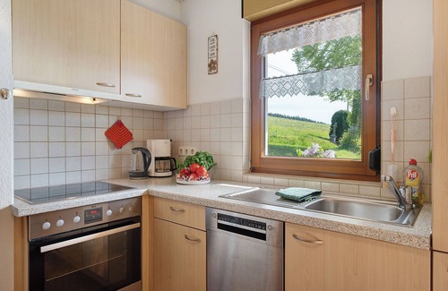Schollach Appartement | Appartement "Ost" avec terrasse partagée, jardin partagé et balcon