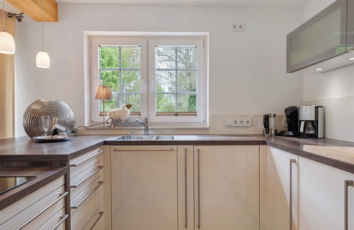 Furtwangen Appartement | Apartment '1 Terrassensuite' with Mountain View, Private Terrace and Wi-Fi