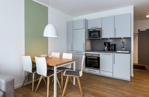Bensersiel Appartement | Apartment Nahe der Nordsee mit Terrasse, Parkplatz, Schwimmbad- & Saunanutzung