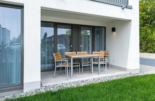 Bensersiel Appartement | Apartment Nahe der Nordsee mit Terrasse, Parkplatz, Schwimmbad- & Saunanutzung