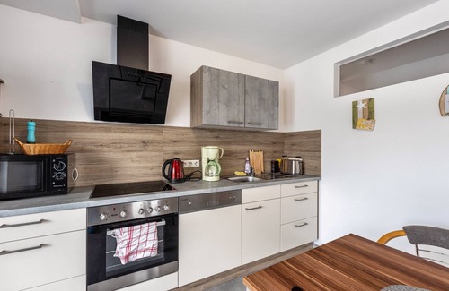 Seegebiet Mansfelder Land Appartement | Appartement 'Am Süßen See' avec vue sur le lac, balcon et Wi-Fi