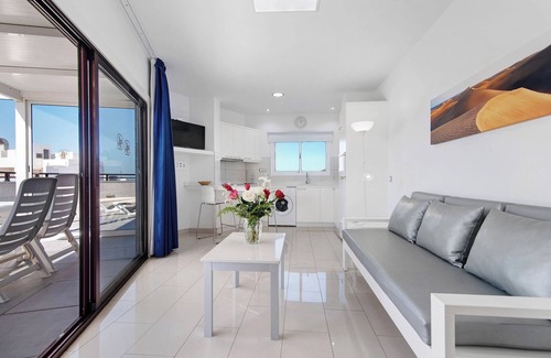 Las Palmas de Gran Canaria Appartement | Appartement "Ático Delux 80" avec vue sur mer, WiFi et terrasse sur le toit