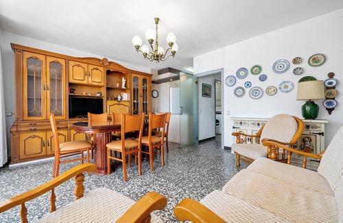 Sant Salvador Appartement | Appartement 'Edificio Victoria 1º-2ª' avec vue sur la mer, terrasse privée et Wi-Fi