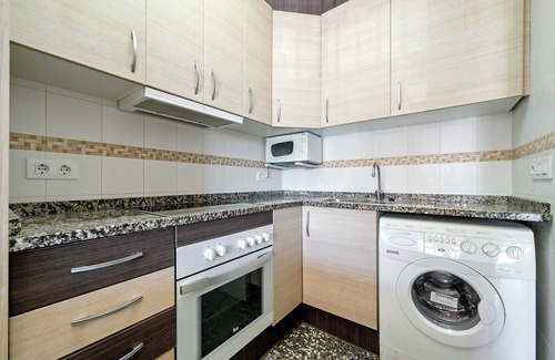 Sant Salvador Appartement | Appartement 'Edificio Victoria 1º-2ª' avec vue sur la mer, terrasse privée et Wi-Fi