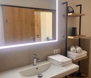 Arzl im Piztal Appartement | Apart Ferienraich