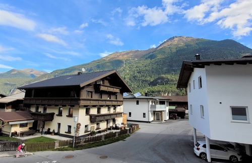 Oberried Appartement | Apart Hanna am Hannesnhof by Interhome