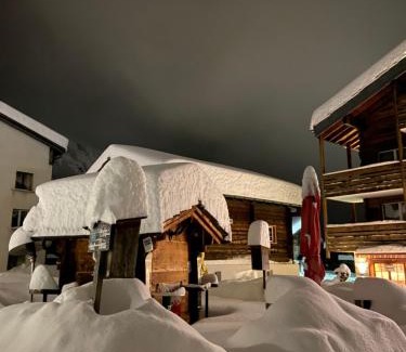 Saas Almagell Appartement | Apart-hotel Channa
