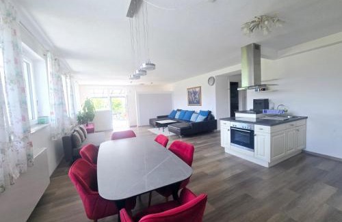 Imst Appartement | Apart Weinberg 1 - 8 Personen Ferienwohnung