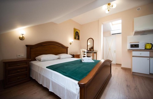 Lviv City Center Appartement | Apart Yaroslava Osmomysla 9 Square - city center