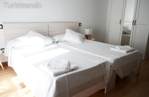 San Vicente de la Barquera Appartement | Apartamento Llerandi 1B - Céntrico y completamente reformado