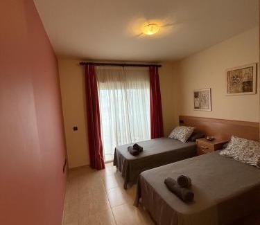 Sant Carles de la Rapita Appartement | Apartamento la tierra