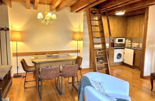 Llavorsi Appartement | Apartament amb llar de foc i altell a Llavorsí by RURAL D'ÀNEU