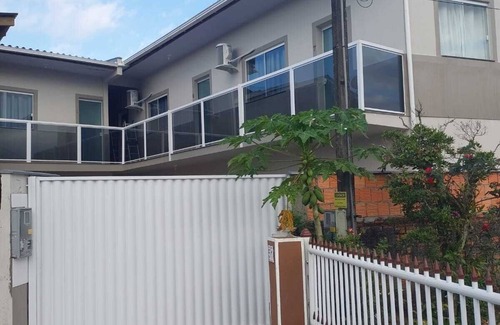 Ribeirao da Ilha Appartement | Apartamento Novo e Aconchegante a 4 Minutos do Aeroporto Floripa air Port,