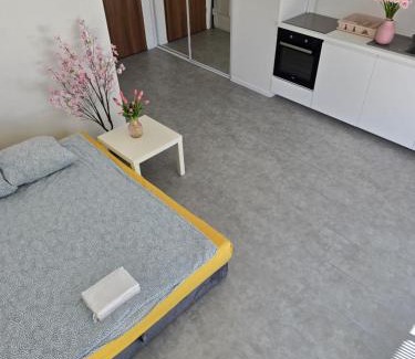 Lublin Appartement | Apartament C10 z ogródkiem