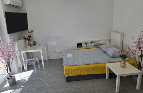 Lublin Appartement | Apartament C10 z ogródkiem
