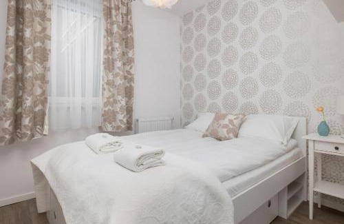 Poznan City Center Appartement | Apartament City Center Strzelecka by Noclegi Renters