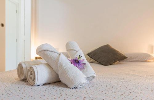 Canaletes Appartement | Apartament Montserrat