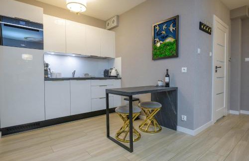 Kolobrzeg Appartement | Apartament Moonlight z basenem i parkingiem - Resorts Plażowa - Holiday City