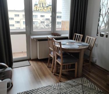 Nowa Praga Appartement | Apartament Praski 5 minut od metra i starego miasta spacerem do zoo i Konesera