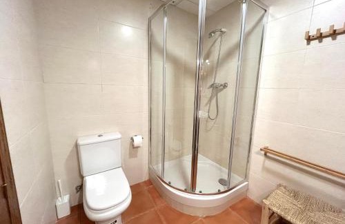 Esterri D'Aneu Appartement | Apartament rústic amb encant i balcó by RURAL D'ÀNEU